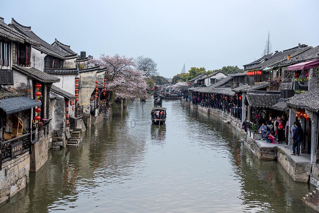 二进制数10000111转化成的十六进制数为____。A87H B88H C111H D121H？游戏画面